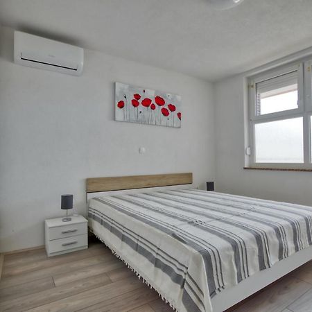 PUY Apartment Marina With Sea View מראה חיצוני תמונה
