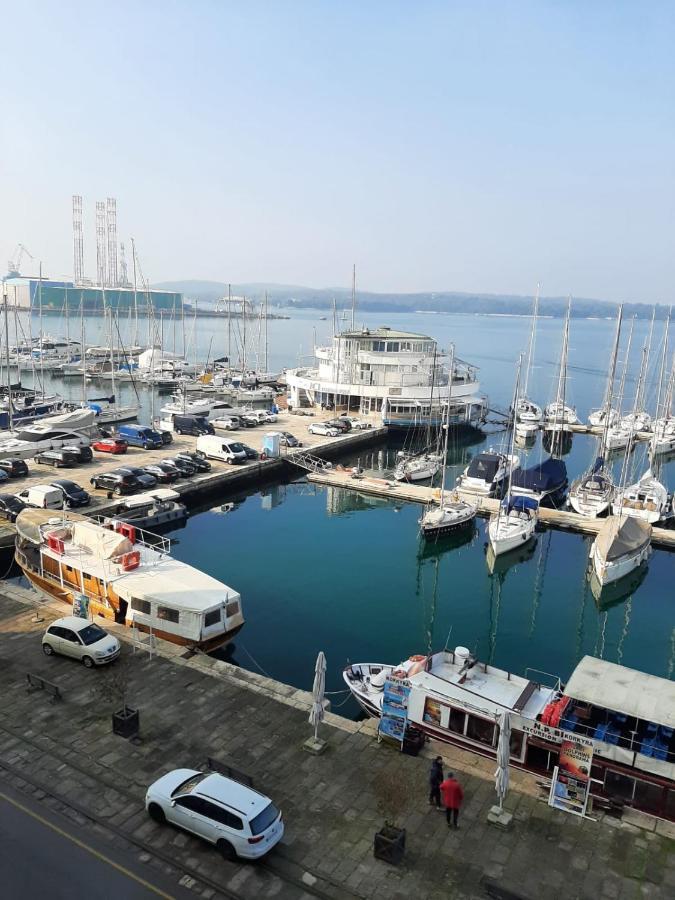 PUY Apartment Marina With Sea View מראה חיצוני תמונה